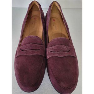 Women's Mauve Colored Suede Unstructured by Clarks Penny Loafer *New* size 9